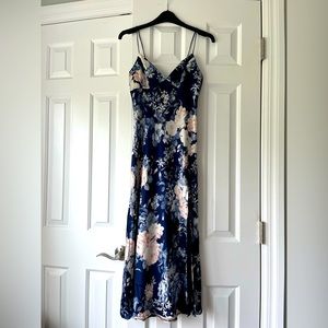 NWOT Hello Molly Lingering With You Midi Dress
